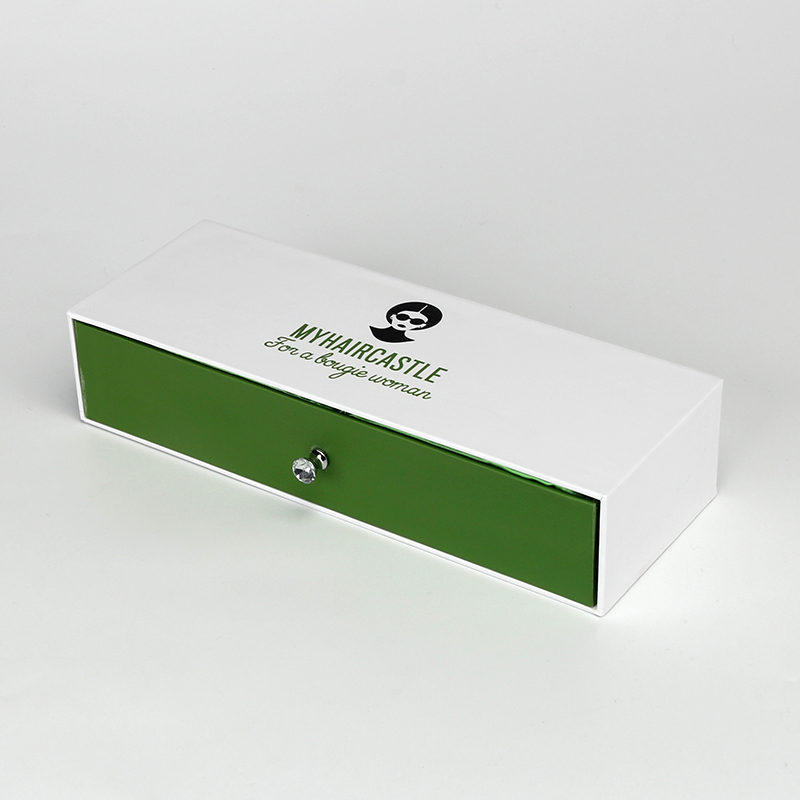 White Box Green Logo Hair Packaging Boxes Kundenspezifisches Logo Bundle Kundenspezifische Haarboxen